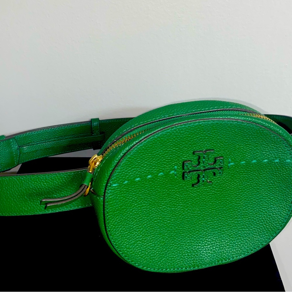 Tory Burch McGraw Belt Bag w/ Crossbody strap *** EUC AUTHENTIC ***